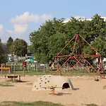 Rodinny Puldomek S Vybavenim A Bazenem Casa vacanze