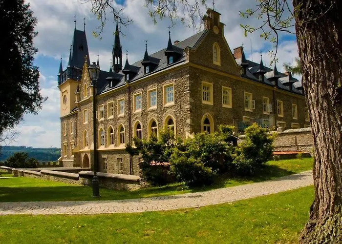 Rodinny Puldomek S Vybavenim A Bazenem Nyaraló Zruč nad Sázavou