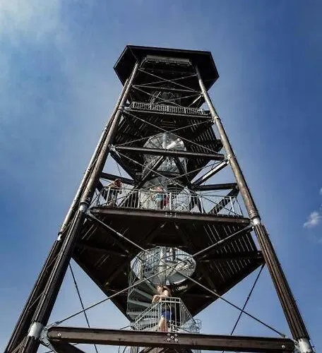 Rodinny Puldomek S Vybavenim A Bazenem Zruč nad Sázavou